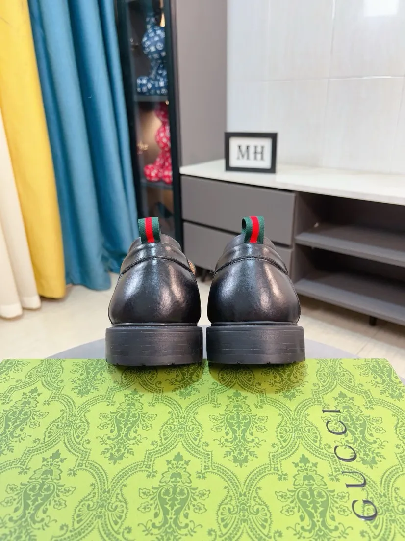 Men's shoes 💰500🌹🌹[GUCCI Gucci] A new style of formal men's leather shoes is coming ~ The original quality upper is made of Italian cowhide➕The leather is soft and delicate, comfortable and soft. The top layer of genuine leather, rubber wear-resistant outsole, the shoe shape is dignified and domineering, and the luxury charm is not concealed! The natural and free nouveau riche leads the trend. Code number: 38-44